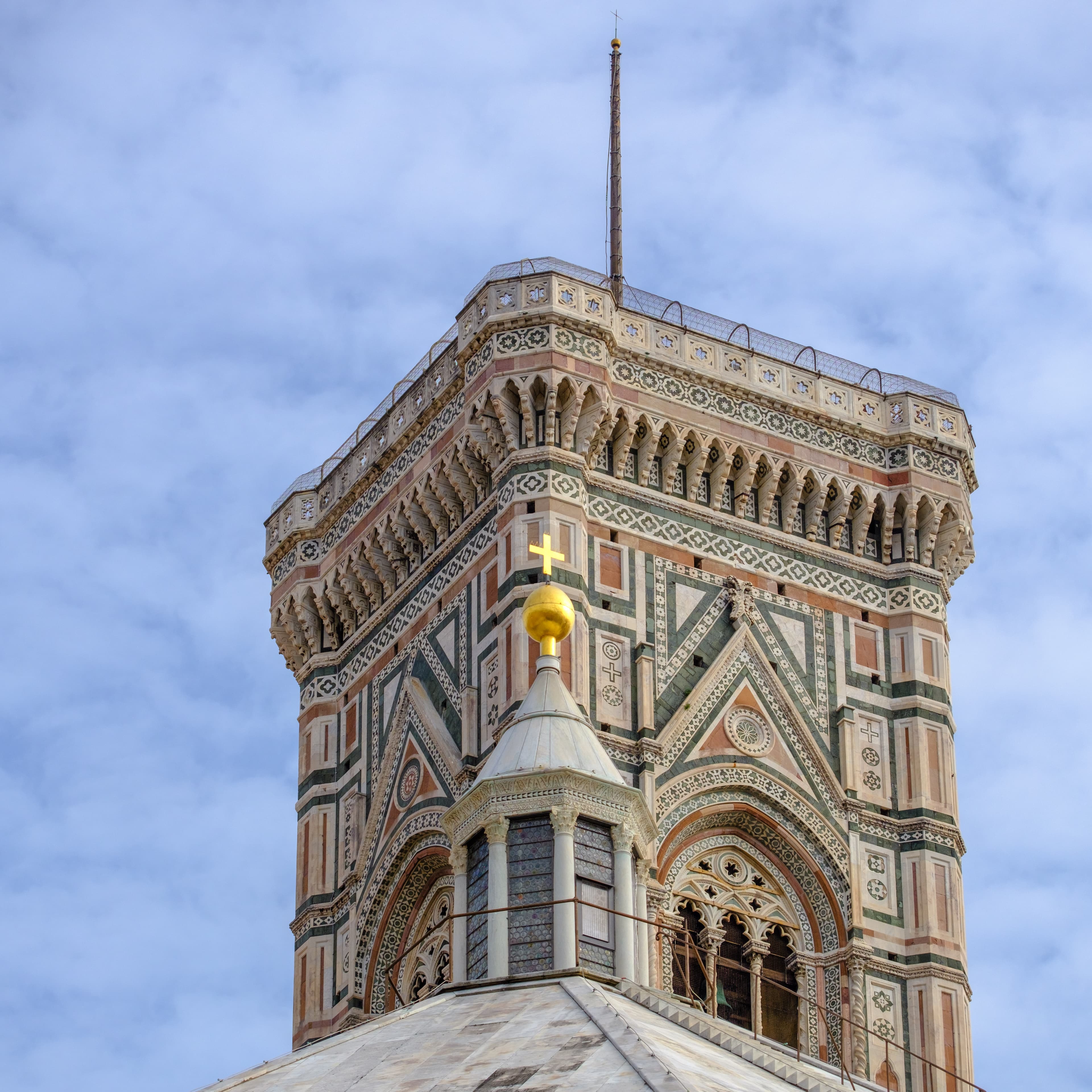 70mm · f/4 · 1/2200s · ISO 200
FUJIFILM X-T5 · XF70-300mmF4-5.6 R LM OIS WR · Oct 14, 2024
Ornate marble details of Giotto's Campanile bell tower in Florence.
Florence, Italy
© Brandon Cook